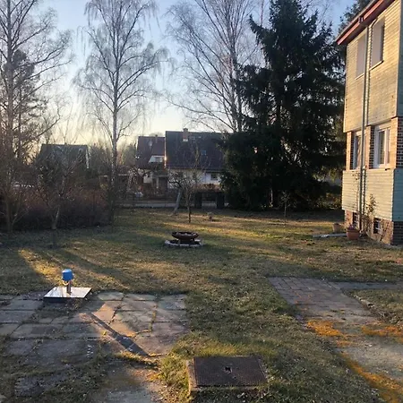 Ferienhaus Fuer Monteure Und Projektteams Mit 4 Schlafzimmern 度假居