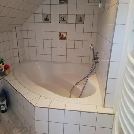度假居 Ferienhaus Fuer Monteure Und Projektteams Mit 4 Schlafzimmern *